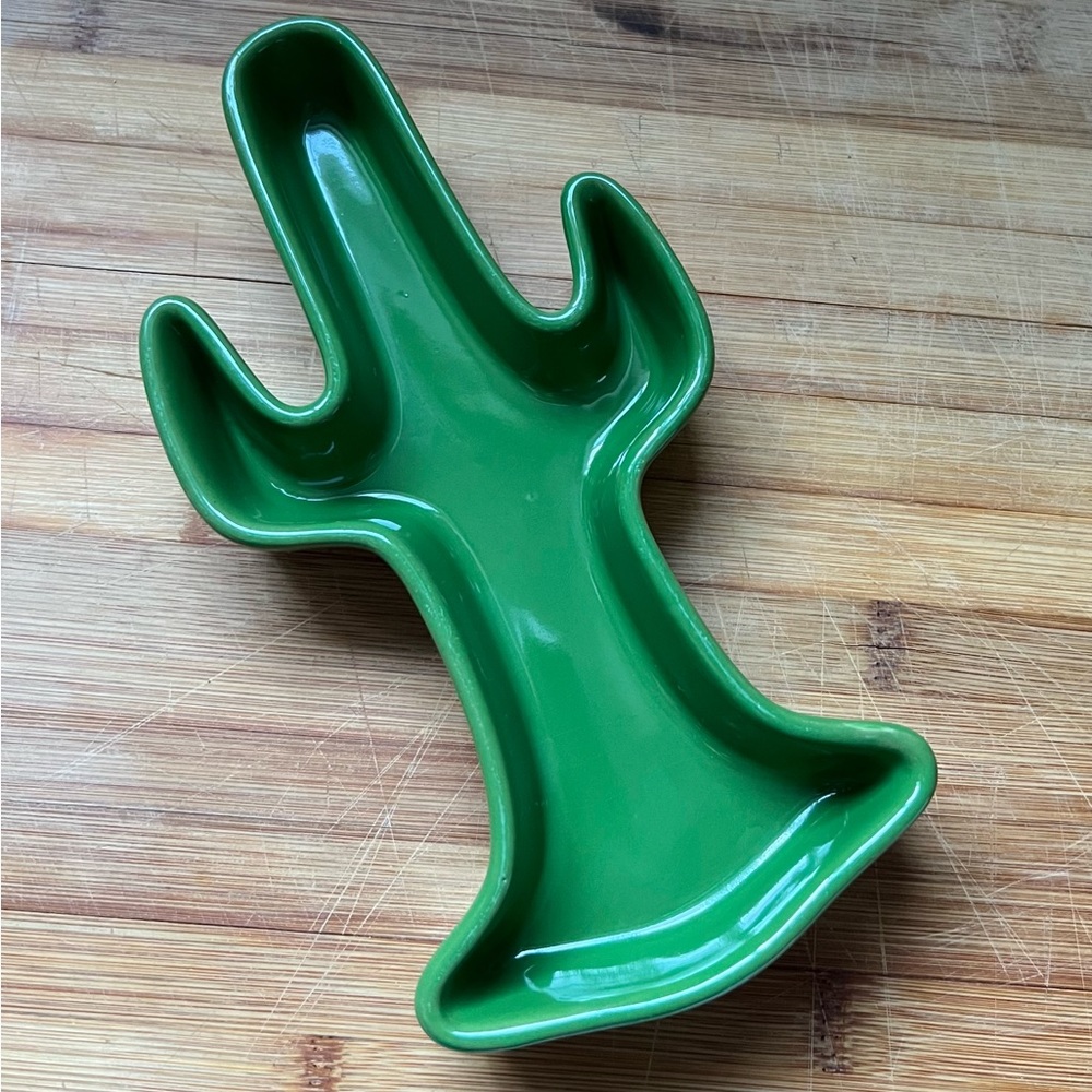 Ceramic Cactus 🌵 Dish